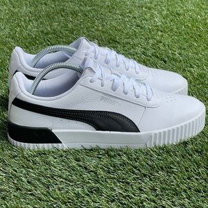NWOB PUMA CARINA LEATHER style# 370325-21 Size 9.5 WOMENS